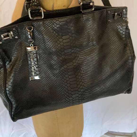 Y2K Black Snake Tote XL - Picture 10 of 16